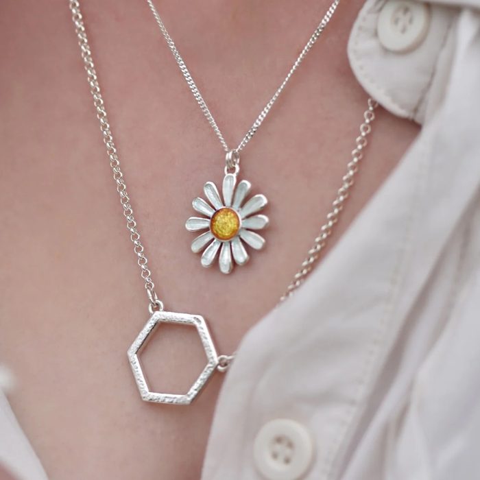 Silver Small Daisy Necklace
