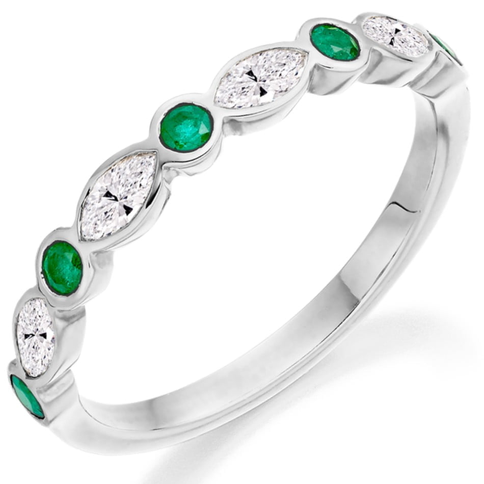 18ct White Gold Emerald & Diamond Vintage Style Eternity Ring