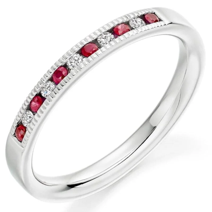 Gemex ring with ruby and brilliant cut diamond