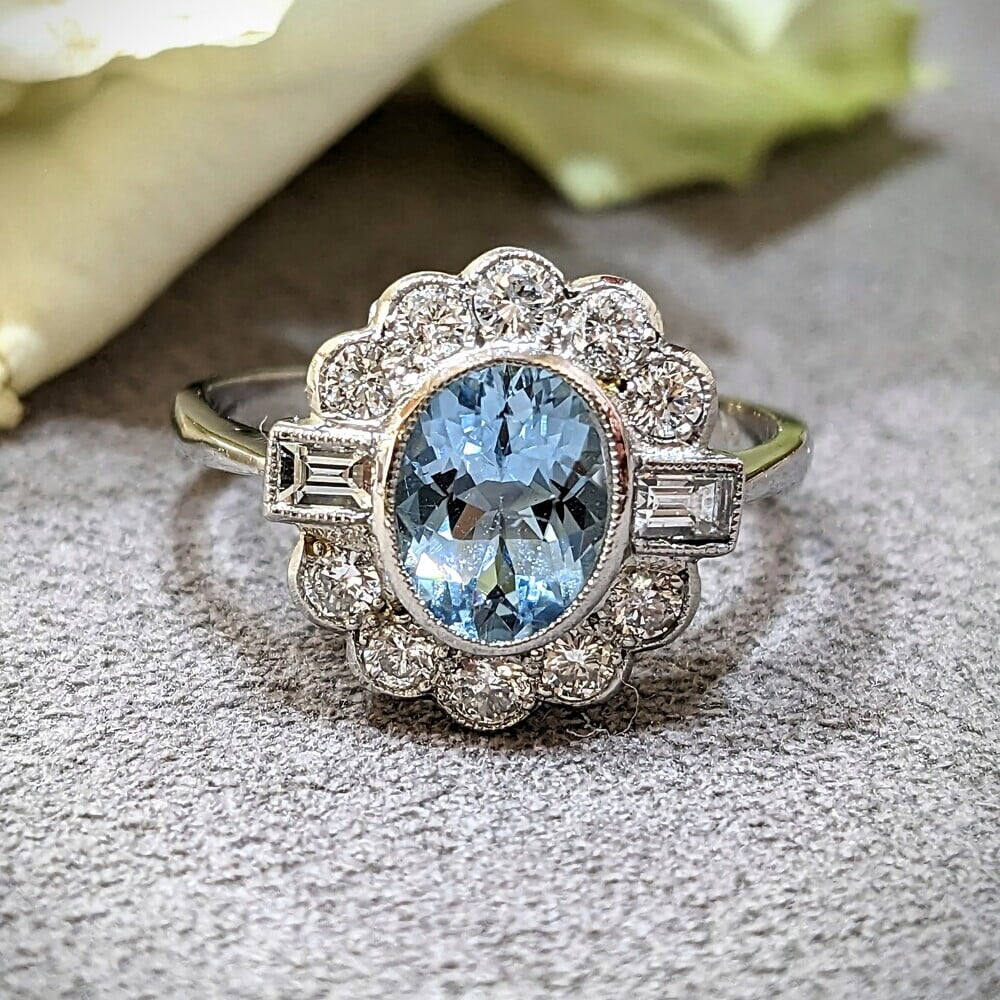 Pre-Owned Platinum Aquamarine & Diamond Art Deco Ring