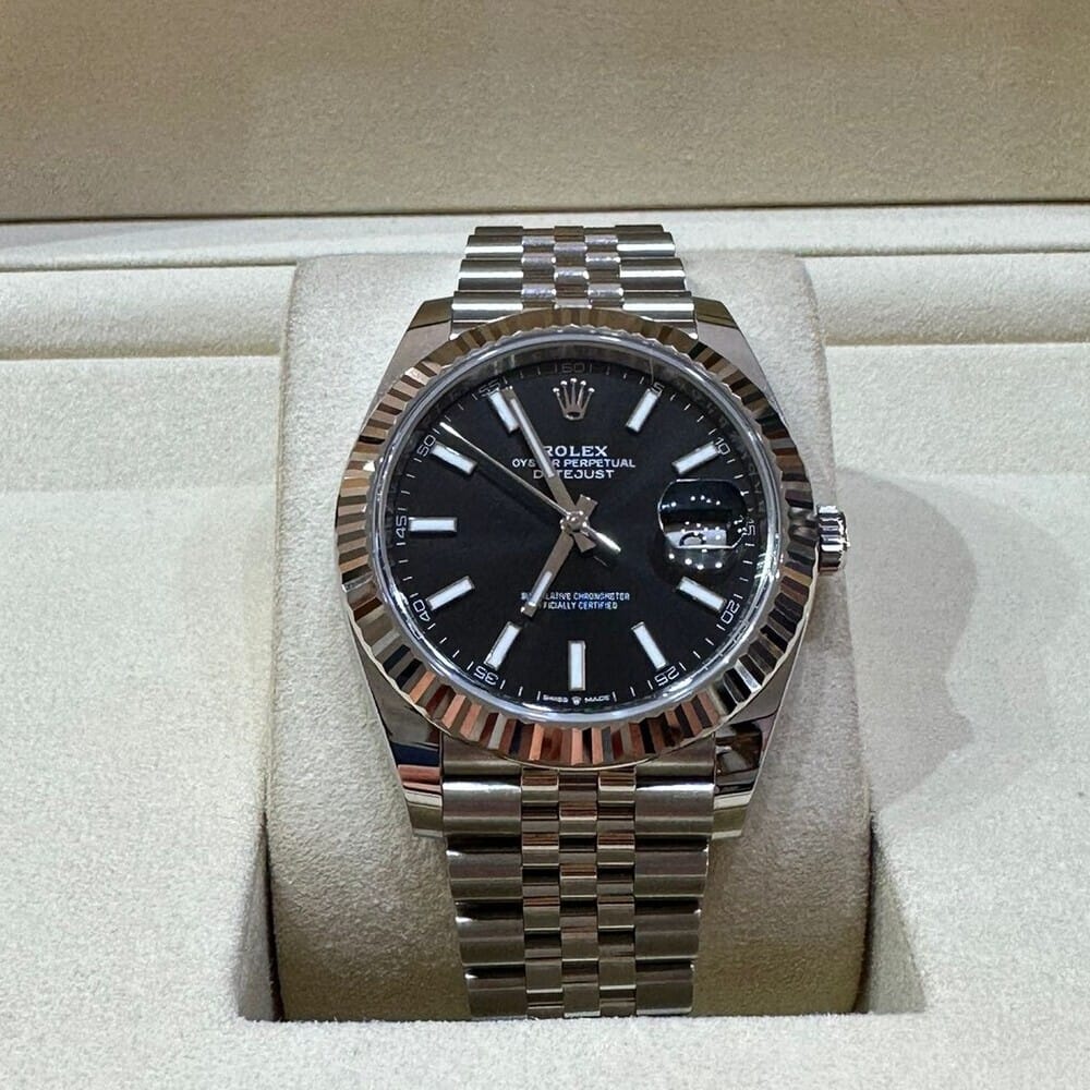 Rolex Datejust 41 Black Watch