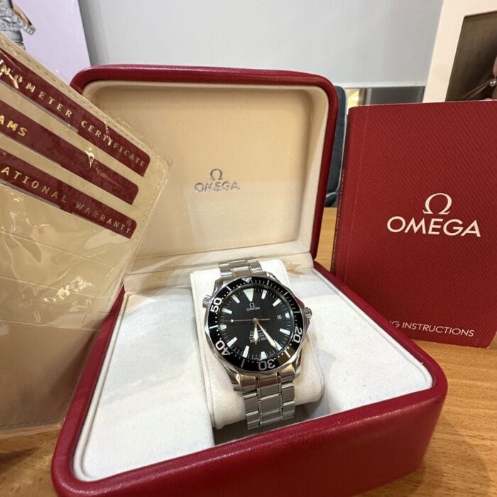 Second Hand Omega Seamaster Professional Watch - Image 5