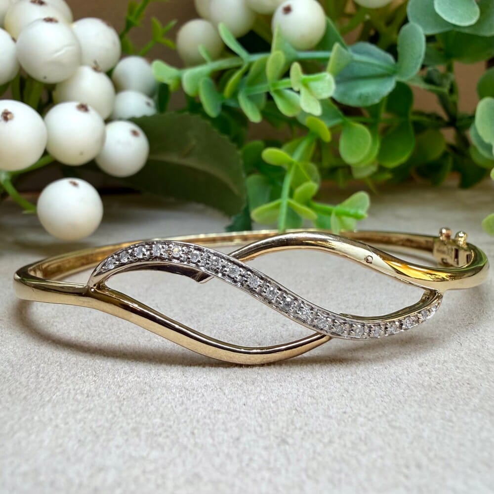 Second Hand 9ct Yellow Gold Crossover Diamond Bangle