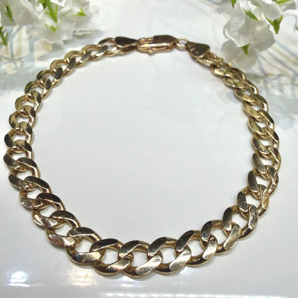 Second Hand 9ct Yellow Gold Curb Link Bracelet