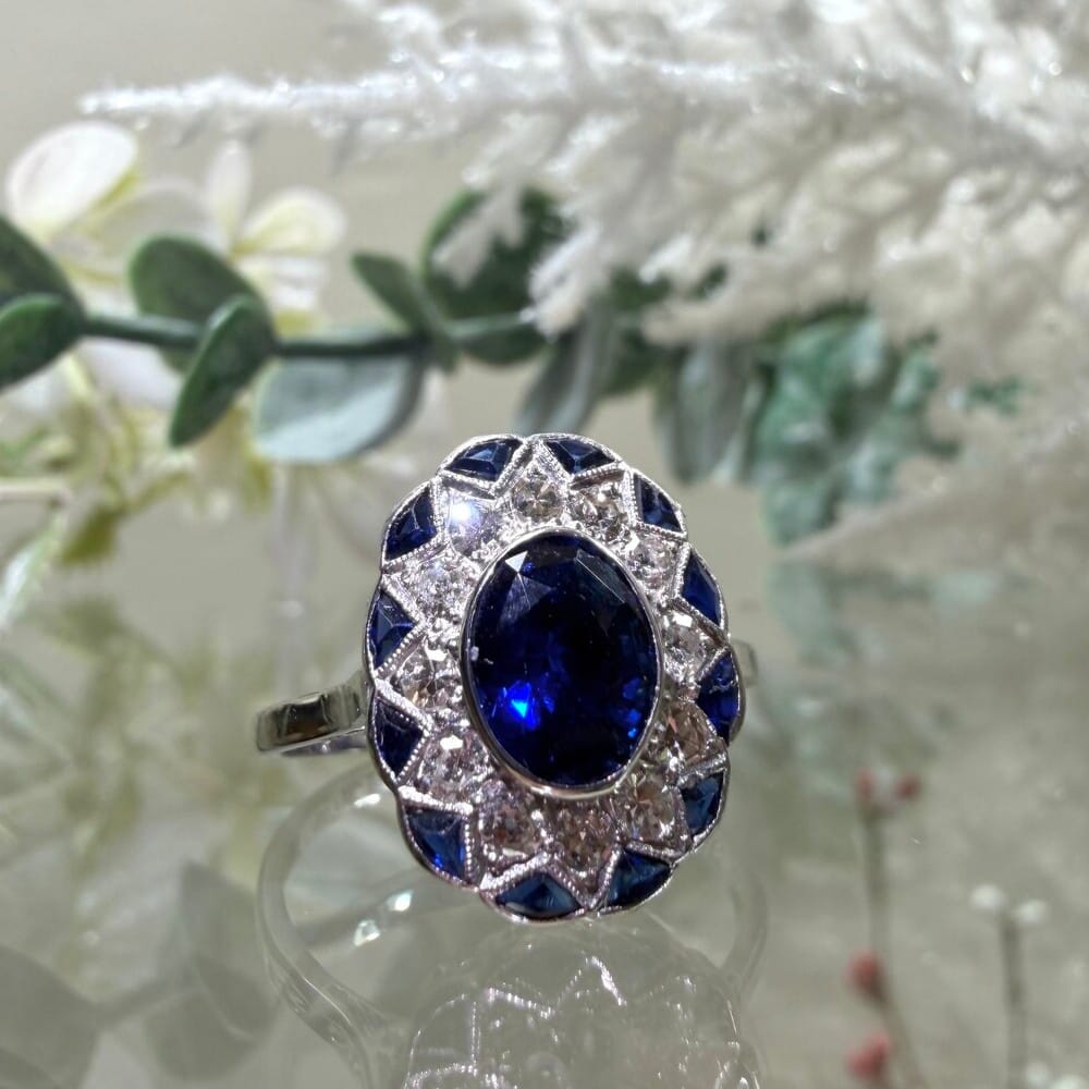 Second Hand 18ct White Gold Sapphire Art Deco Ring