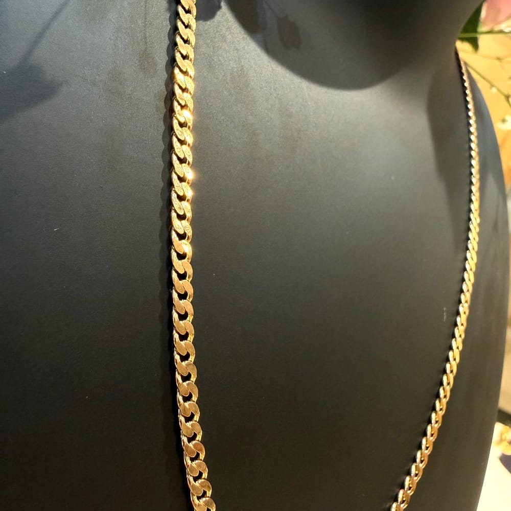 Pre-Owned 9ct Yellow Gold 18.5" Filed Closed Curb Chain - Image 2