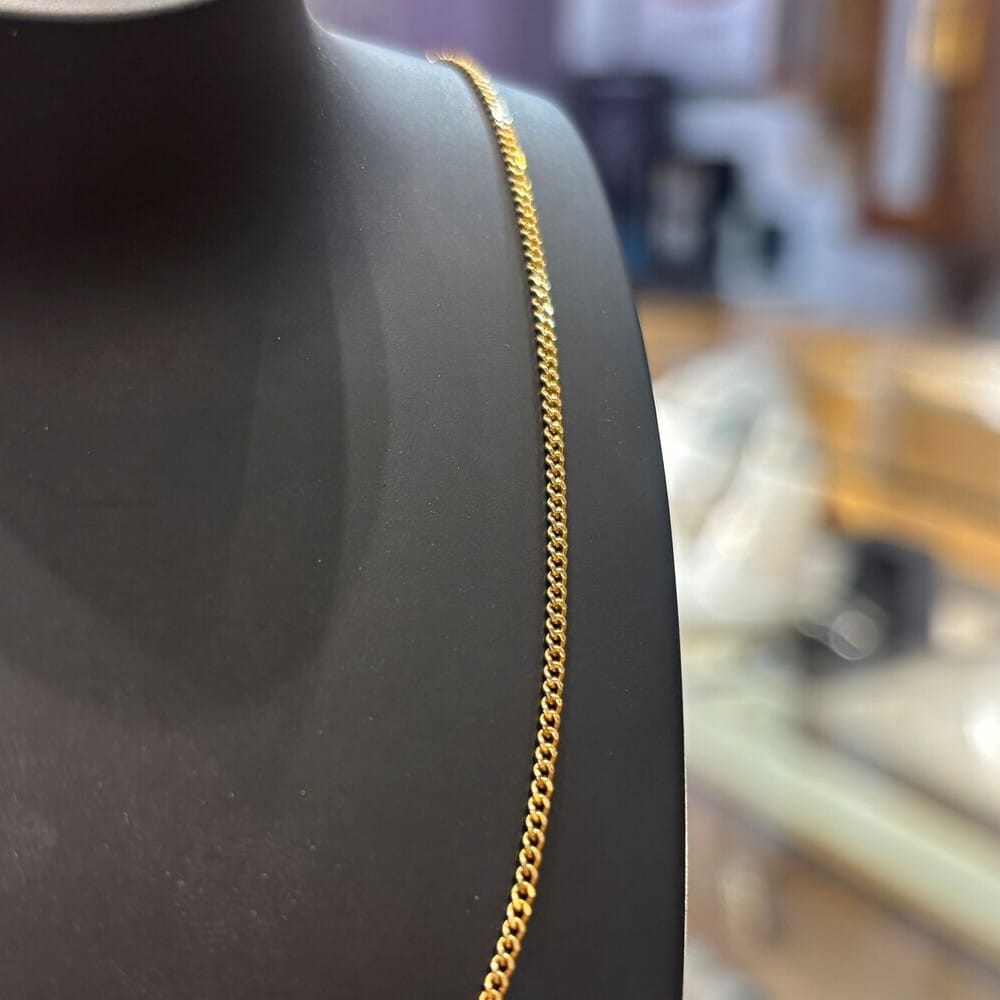 Pre-owned 18ct Yellow Gold Curb Link Chain - Image 2
